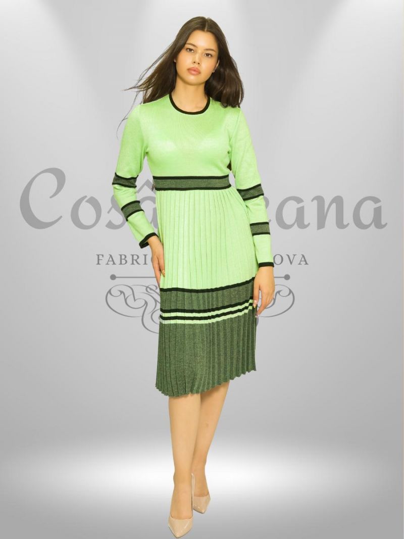 Rochie din lână plisată