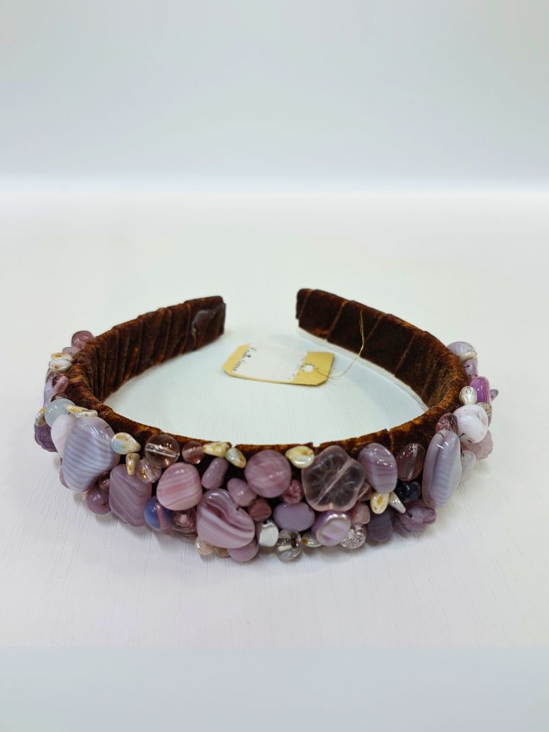 Coronita moale pietre