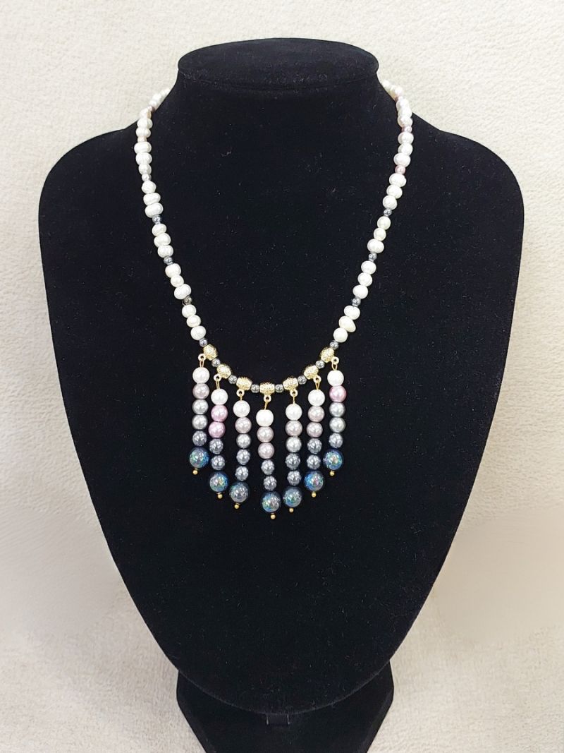 Colier cravata din pierle naturale