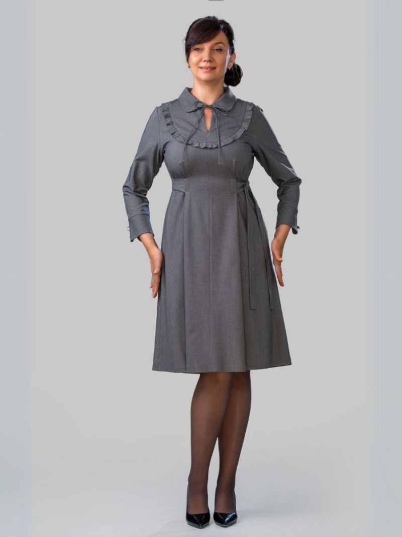 Rochie decolteu volane