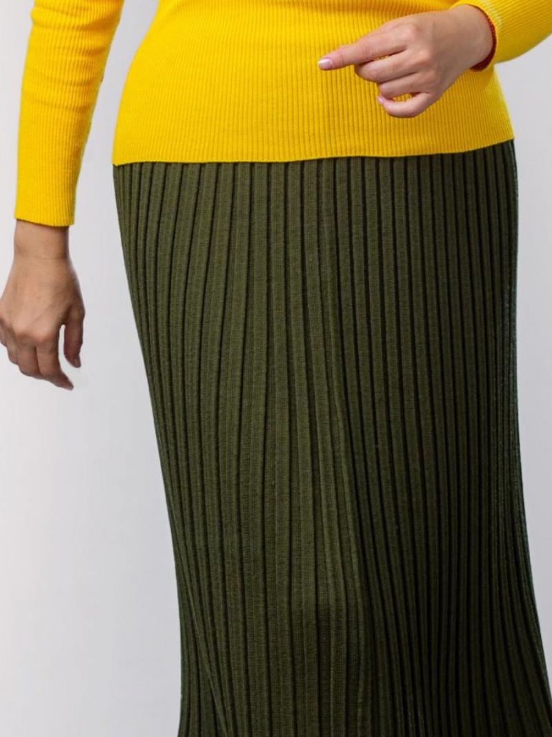 Fusta gofrata din lana