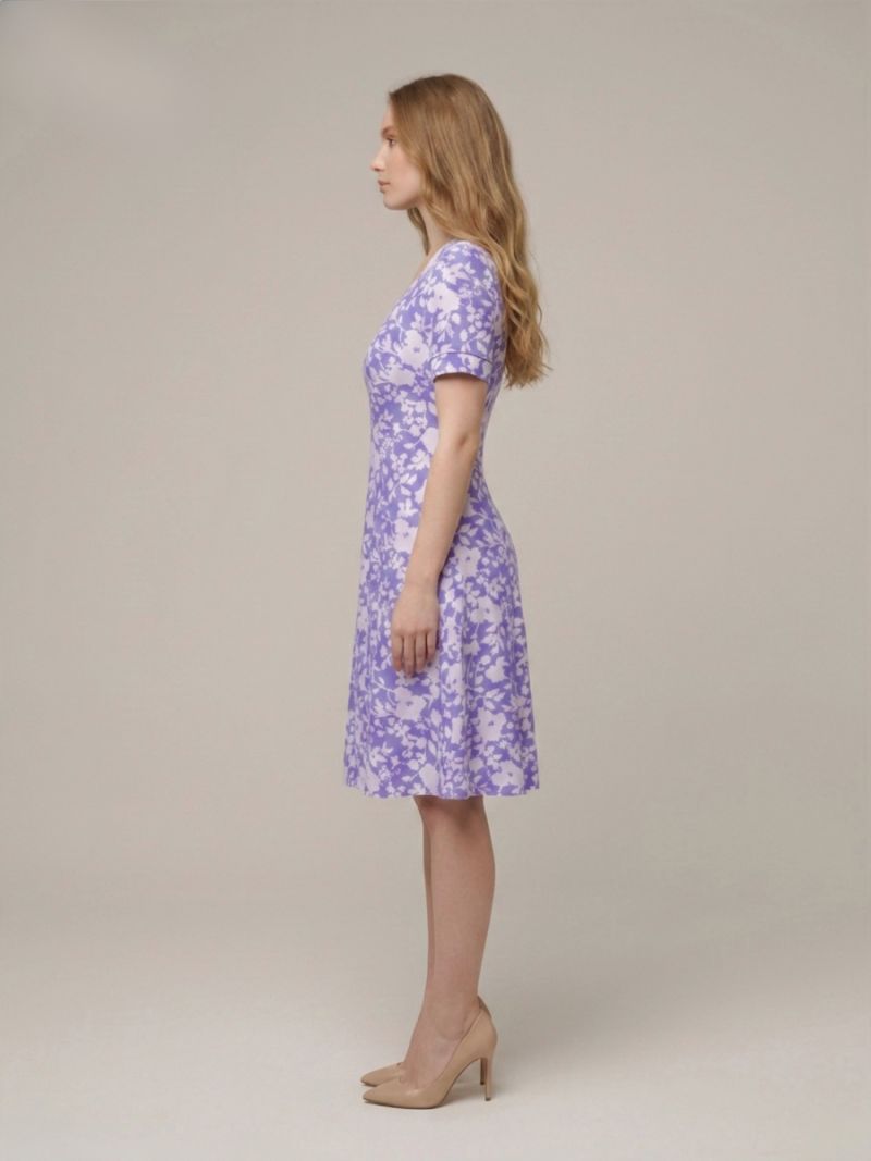 Rochie Silueta scurta Motiv flori