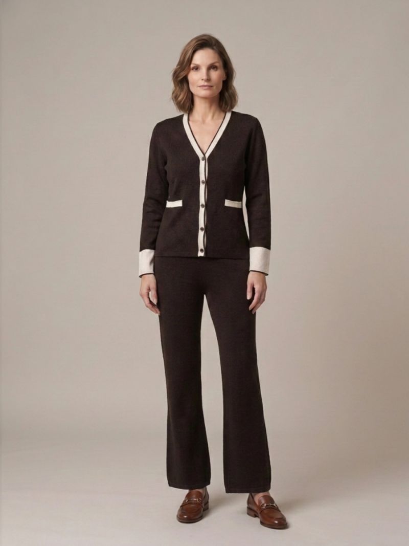 Set tricotat cardigan de ciocolata